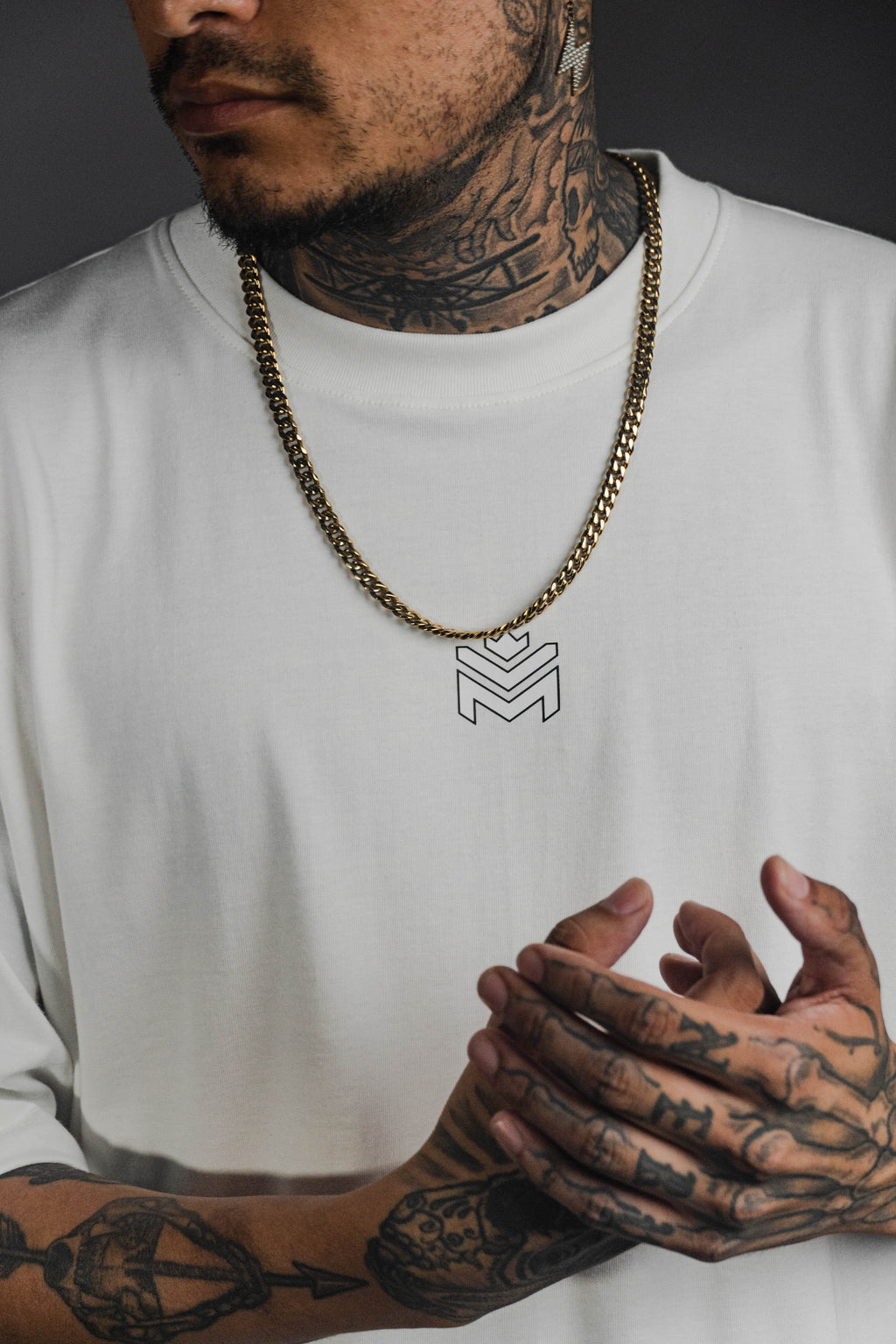 camiseta BASIC LOGO